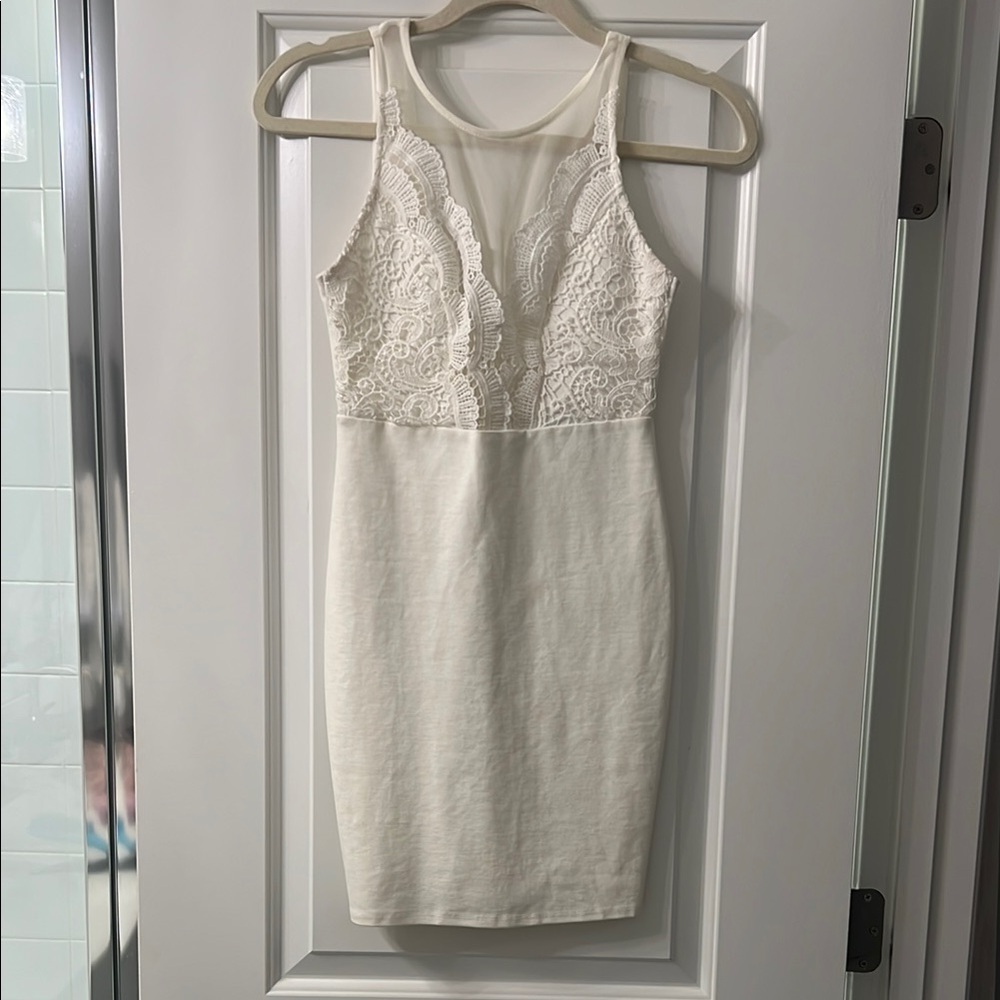 Elegant White Lace Bodycon Dress